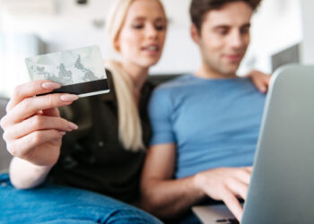 5 powodów, dla których warto wybrać fintech do przelewów zagranicznych